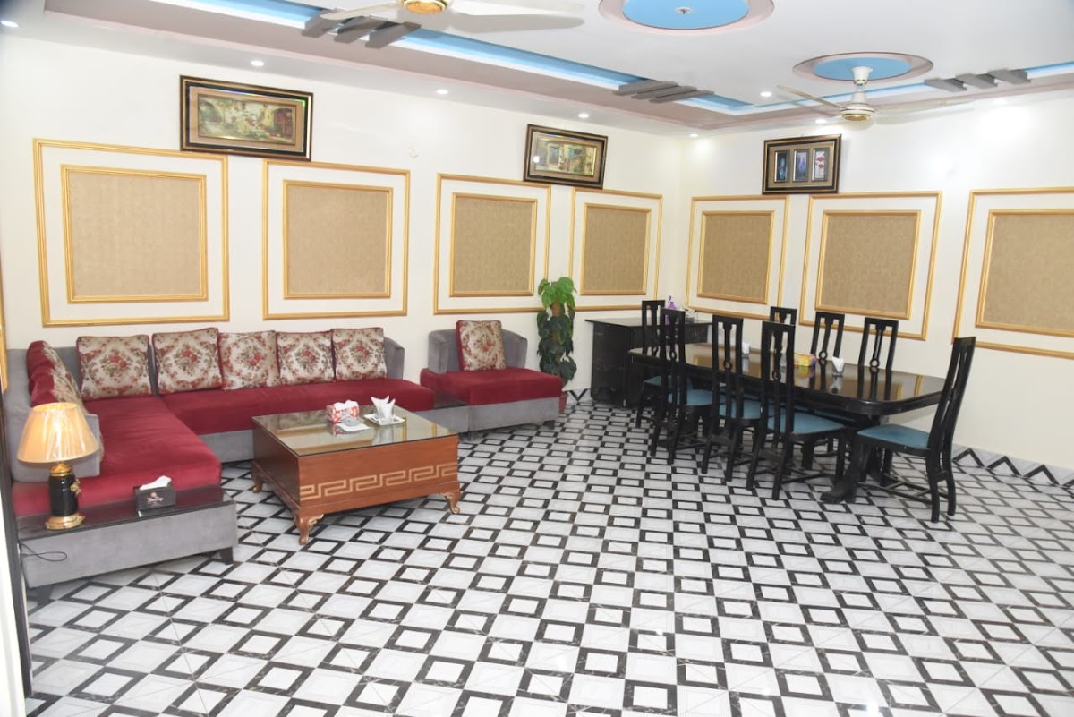 Royal Palace Hotel, Faisal Town — photo 8