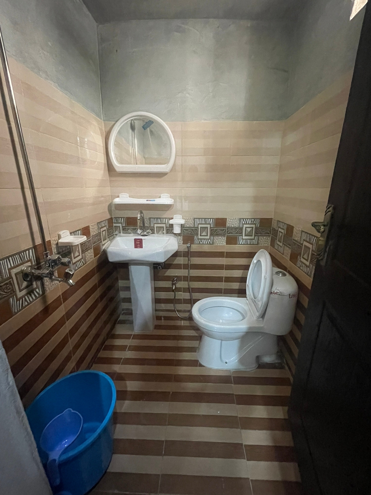 Royal Palace Hotel, Faisal Town — photo 9