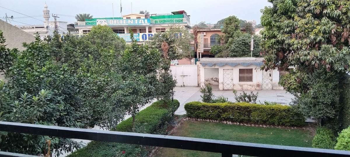 The Lodge Guest House - coed hostel in Peshawar, Khyber Pakhtunkhwa