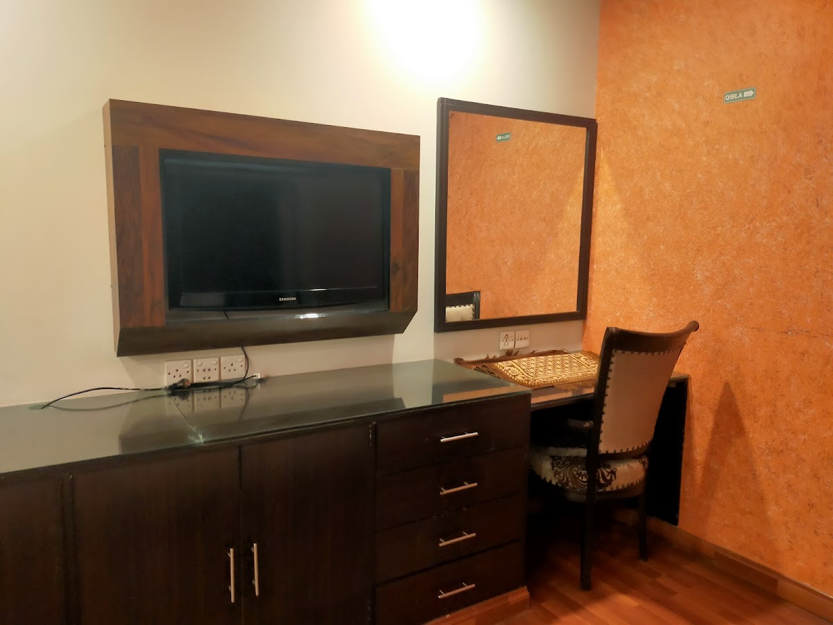 HIRA GUEST HOUSE — photo 10