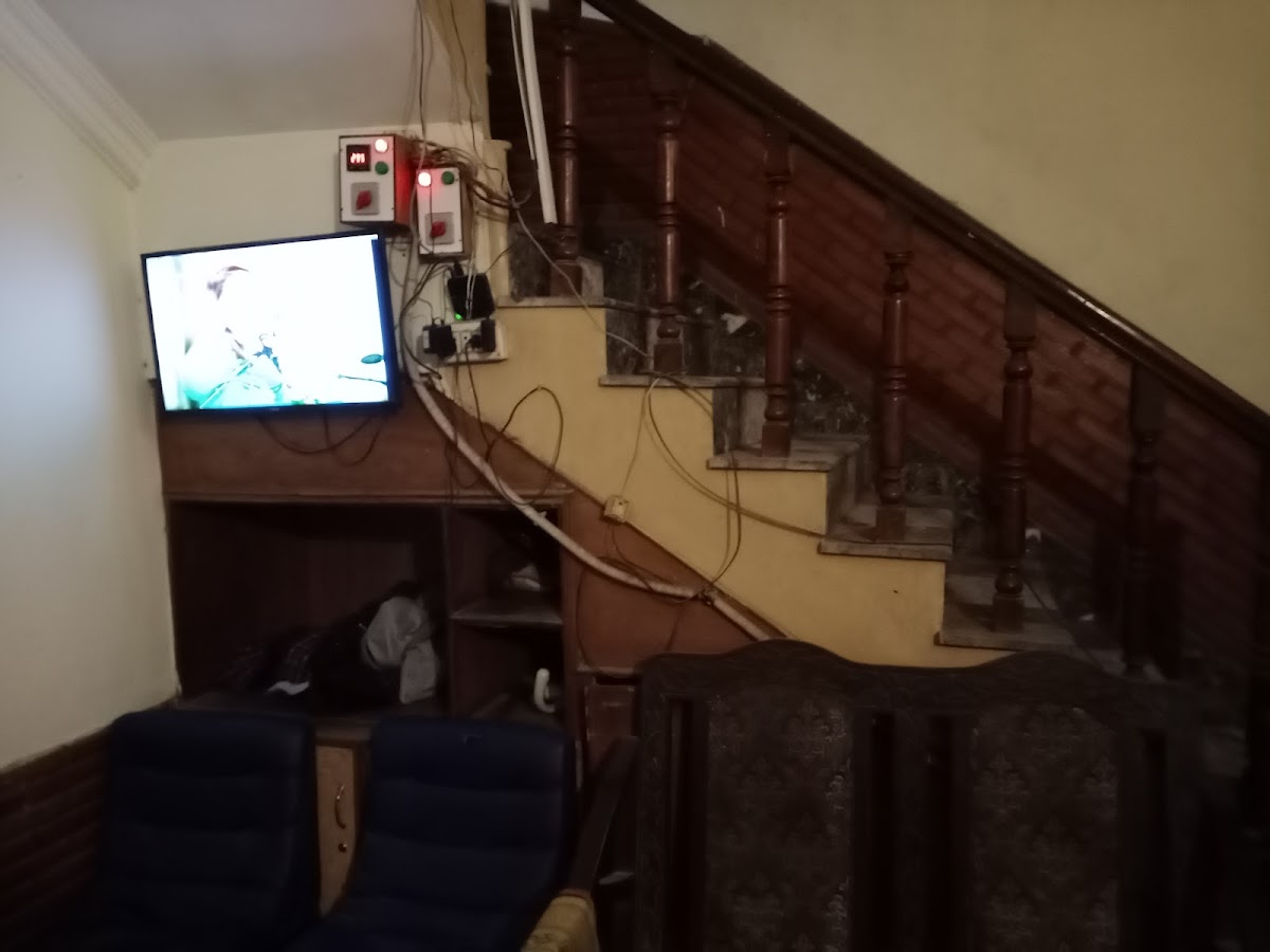 Bachelor's Inn Boys Hostel — photo 8