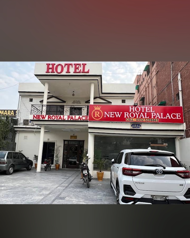 Hotel new royal palace