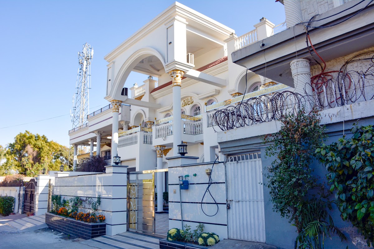 Mehmaan Lodge - coed hostel in Rawalpindi, Punjab