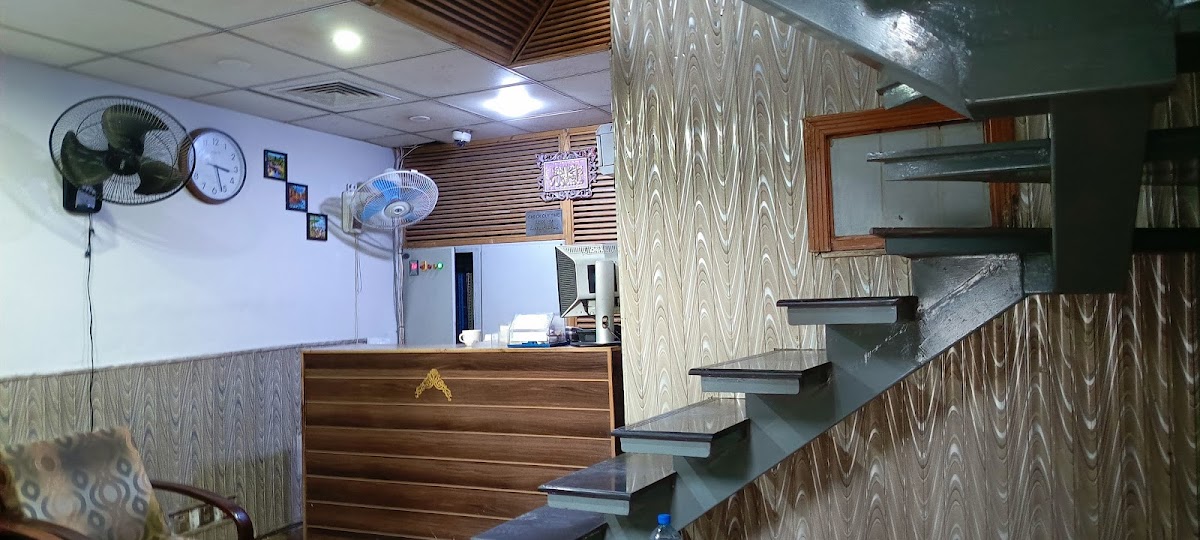 Kashmir Inn Hotel — photo 8