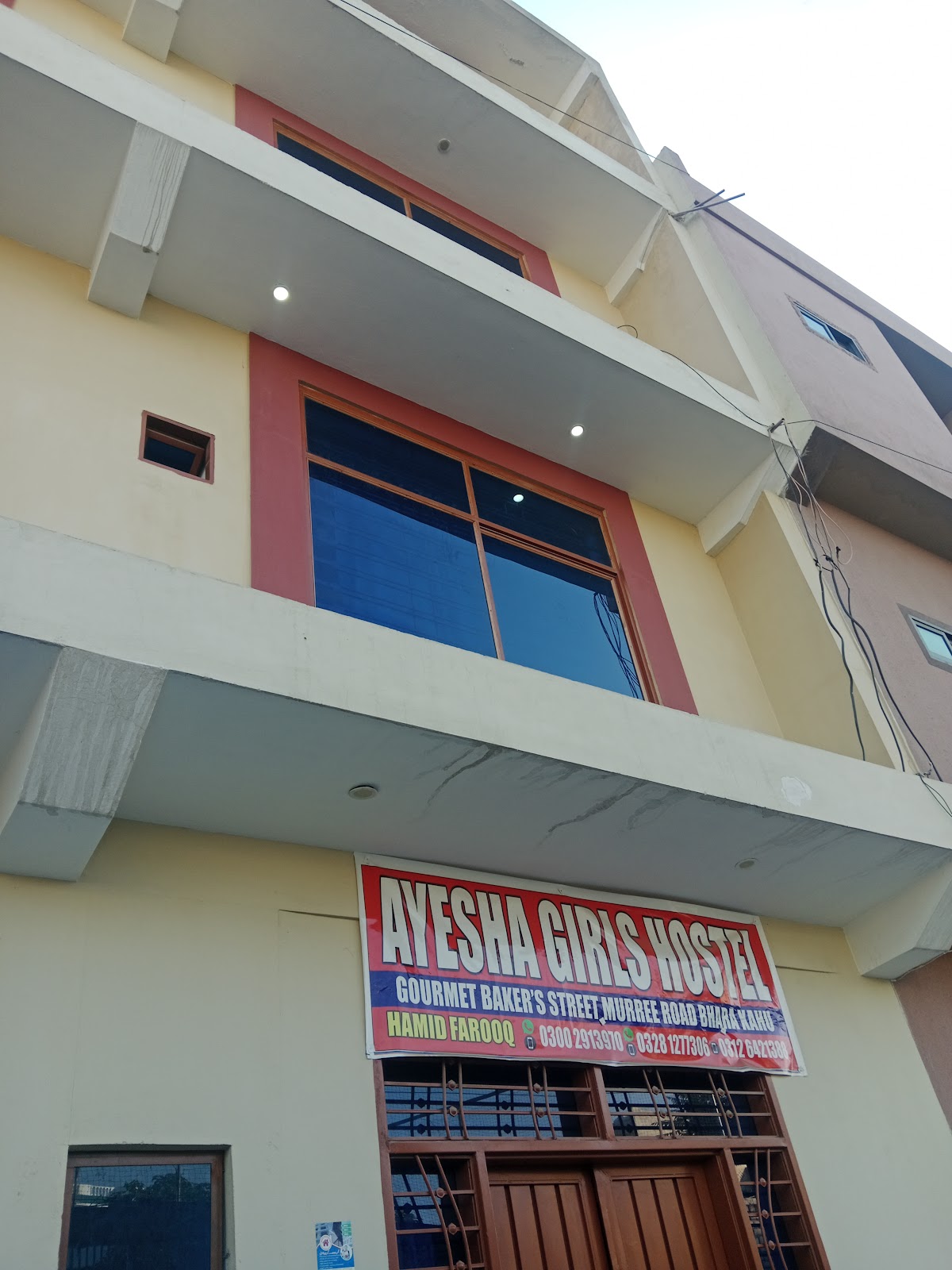 Ayesha Girls Hostel