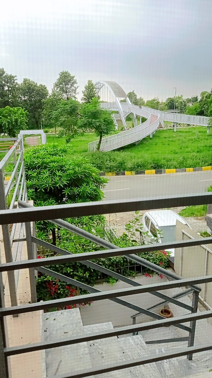 Roadside Retreat | Girls Hostel (Paying guest) - girls hostel in Islamabad, Capital Territory