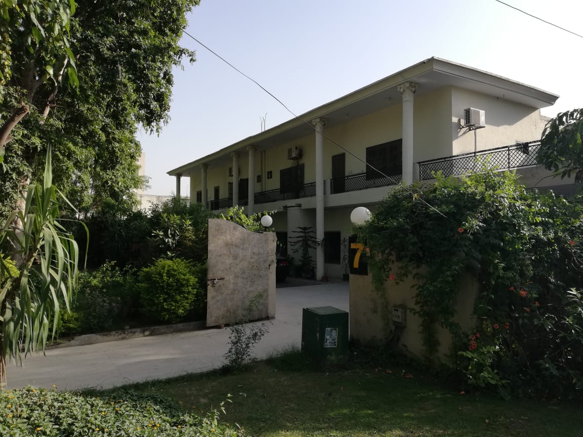 British Lodge - coed hostel in Islamabad, Capital Territory