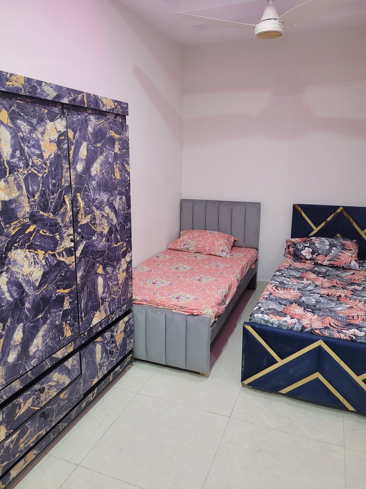 peaceful girls hostel — photo 9