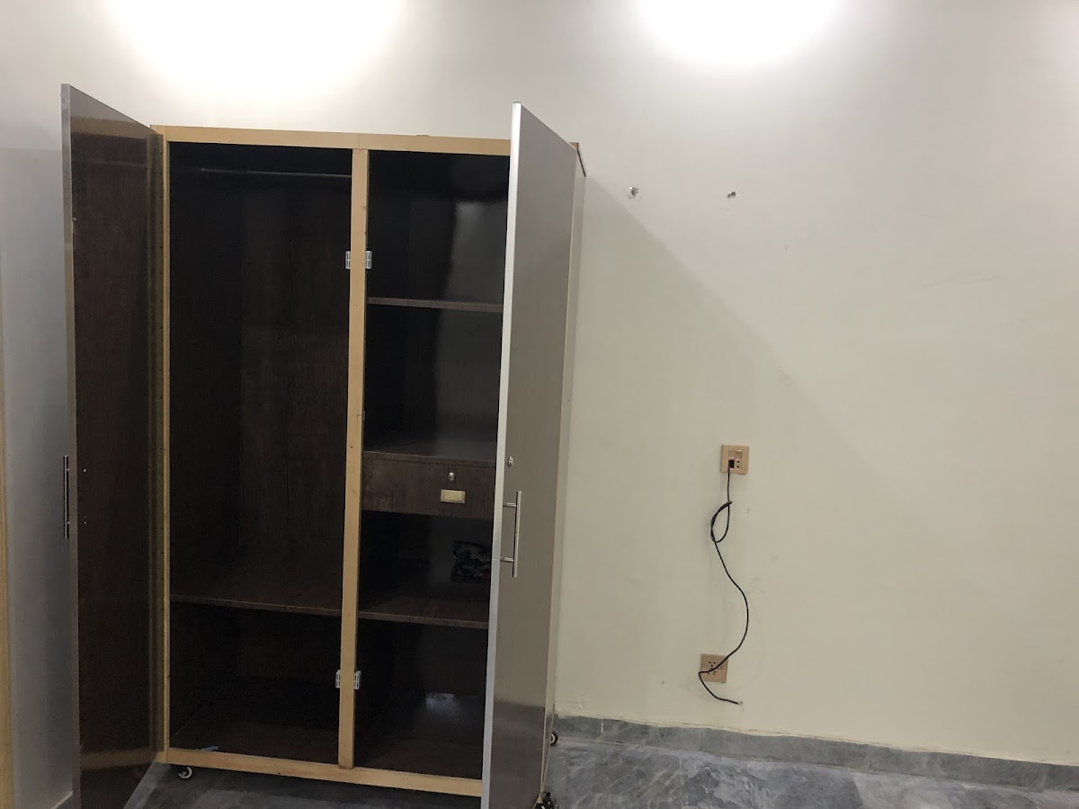 Garrison Boys Hostel — photo 10