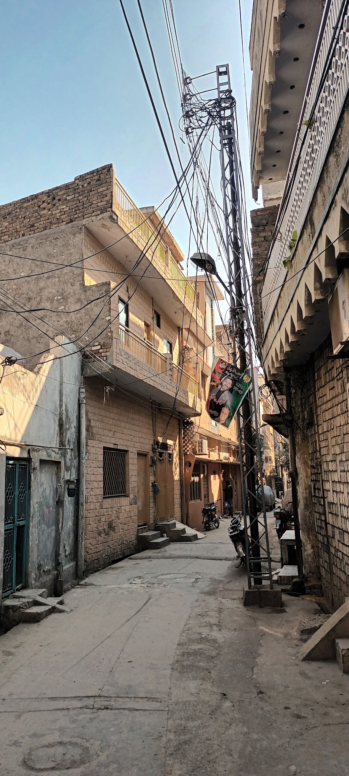 Kamango House Rawalpindi - coed hostel in Rawalpindi, Punjab