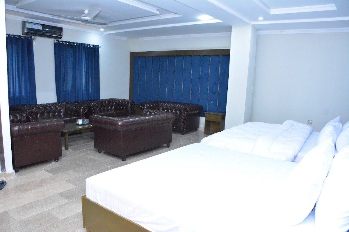 New Elegant Hotel — photo 8