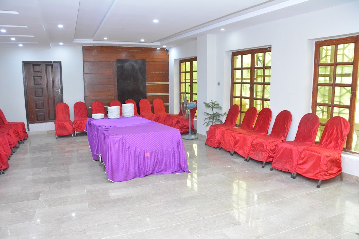 New Elegant Hotel — photo 6