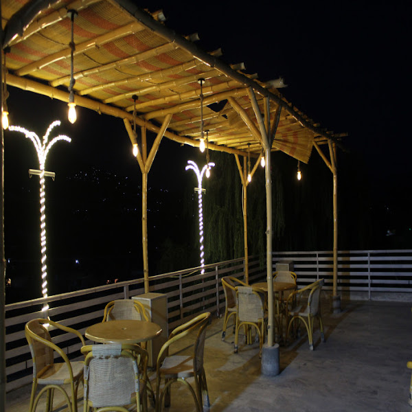 Valley Inn Hotel & Restaurant - boys hostel in Muzaffarabad, Azad Kashmir
