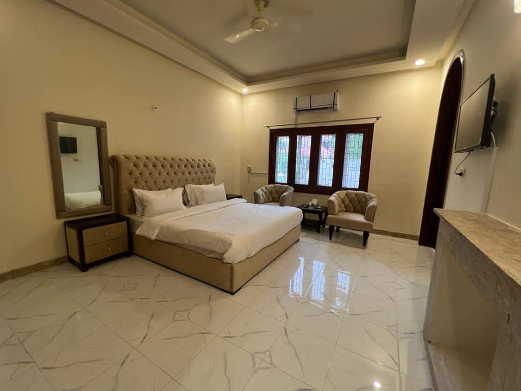 Executive Palace Guest House