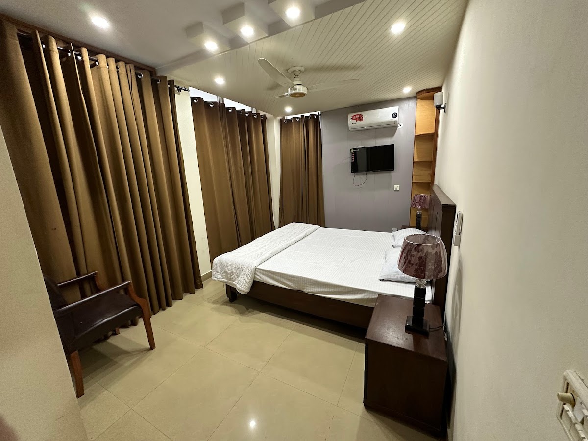 Siaaaz Hotel and Apartments — photo 9