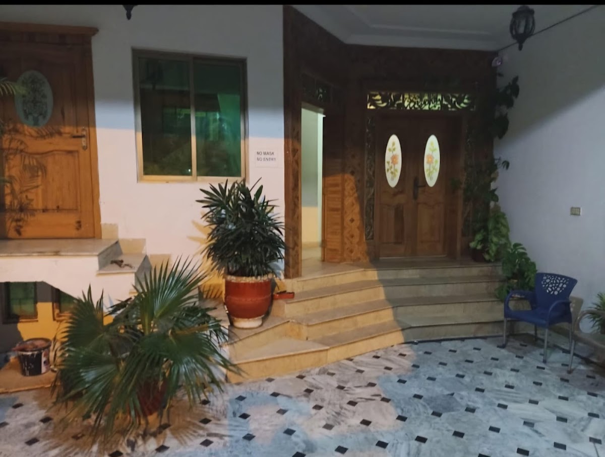 Students Girls Hostel islamabad I-8/2 — photo 8