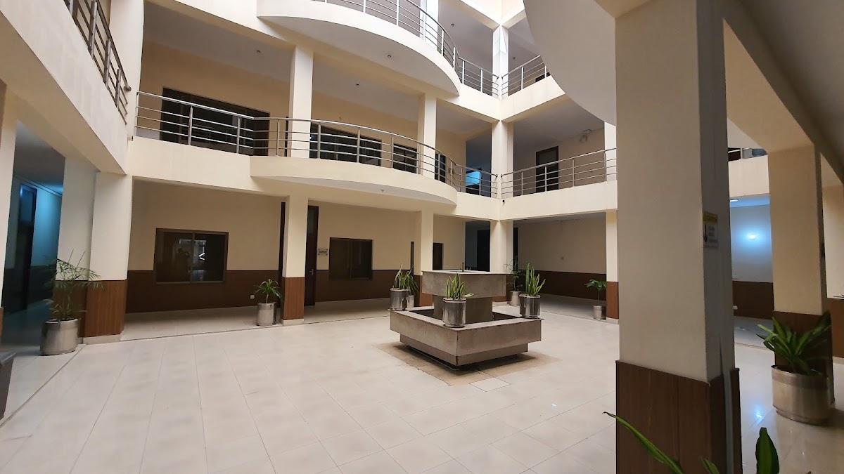 HEC Guest House Lahore — photo 9
