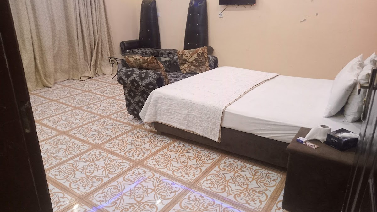 Hotel Versa Apartment and Lodges Lahore — photo 7
