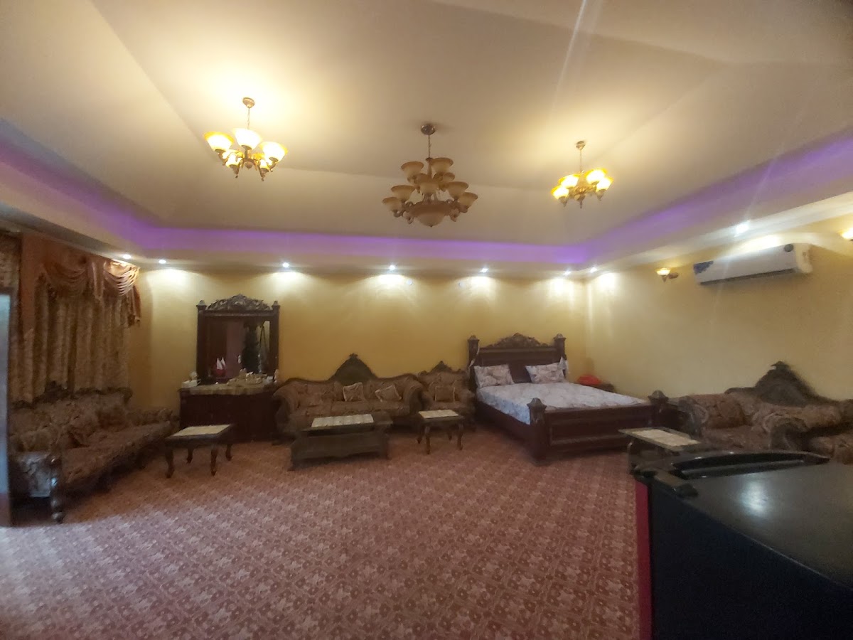 Luxury Farmhouse — photo 9