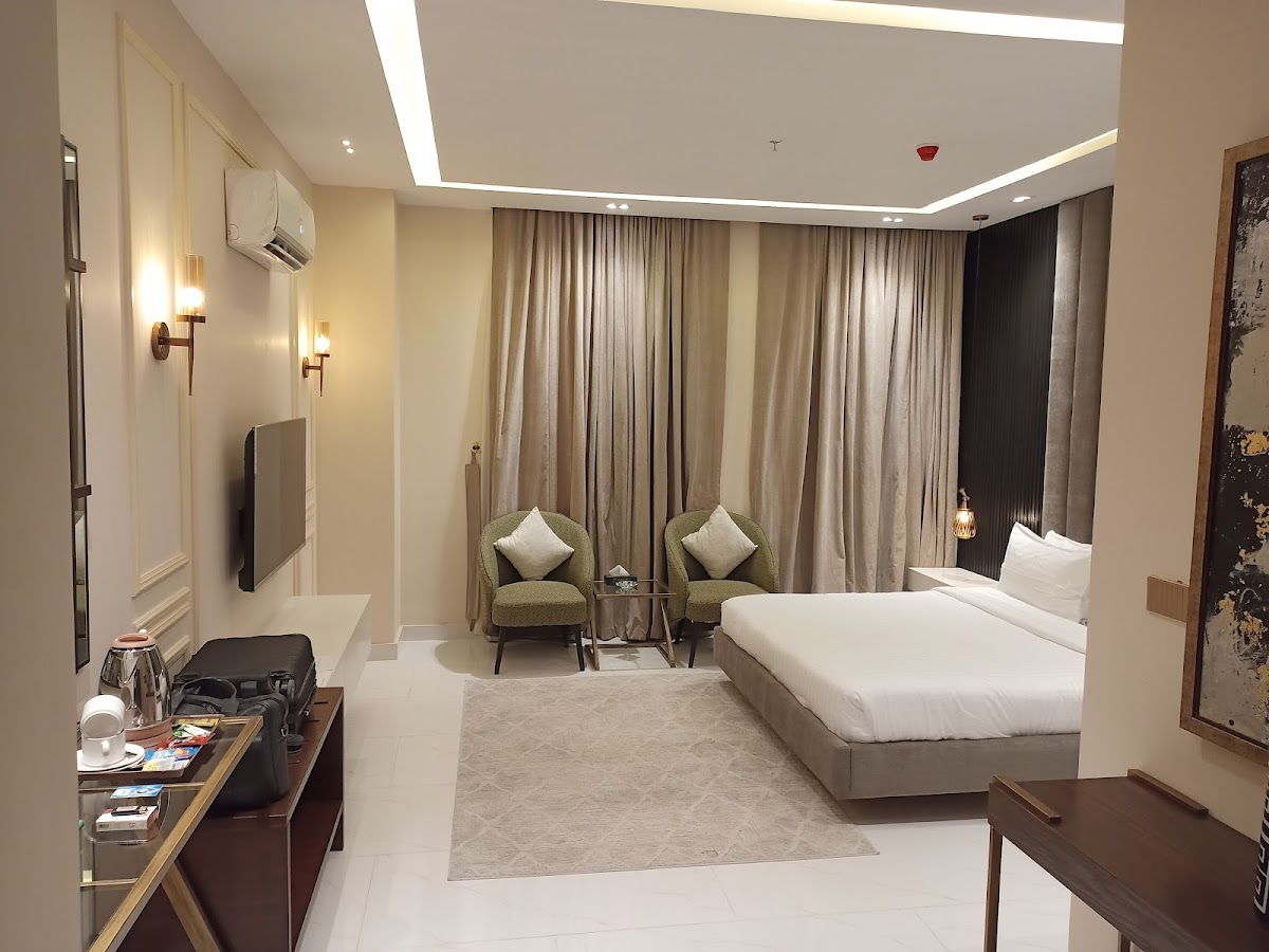 Pavilion Suites