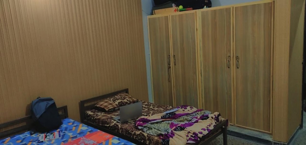 Adam's Lodges Boys Hostel — photo 9
