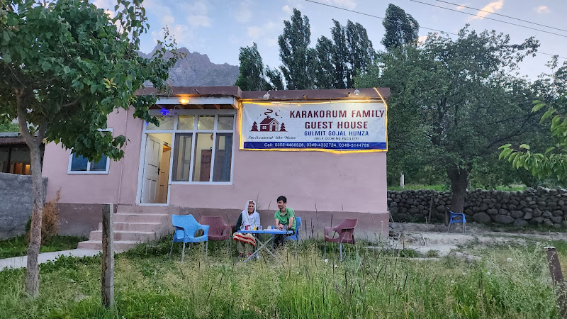 Karakorum Family Guest House Hunza - coed hostel in Hunza, Gilgit-Baltistan