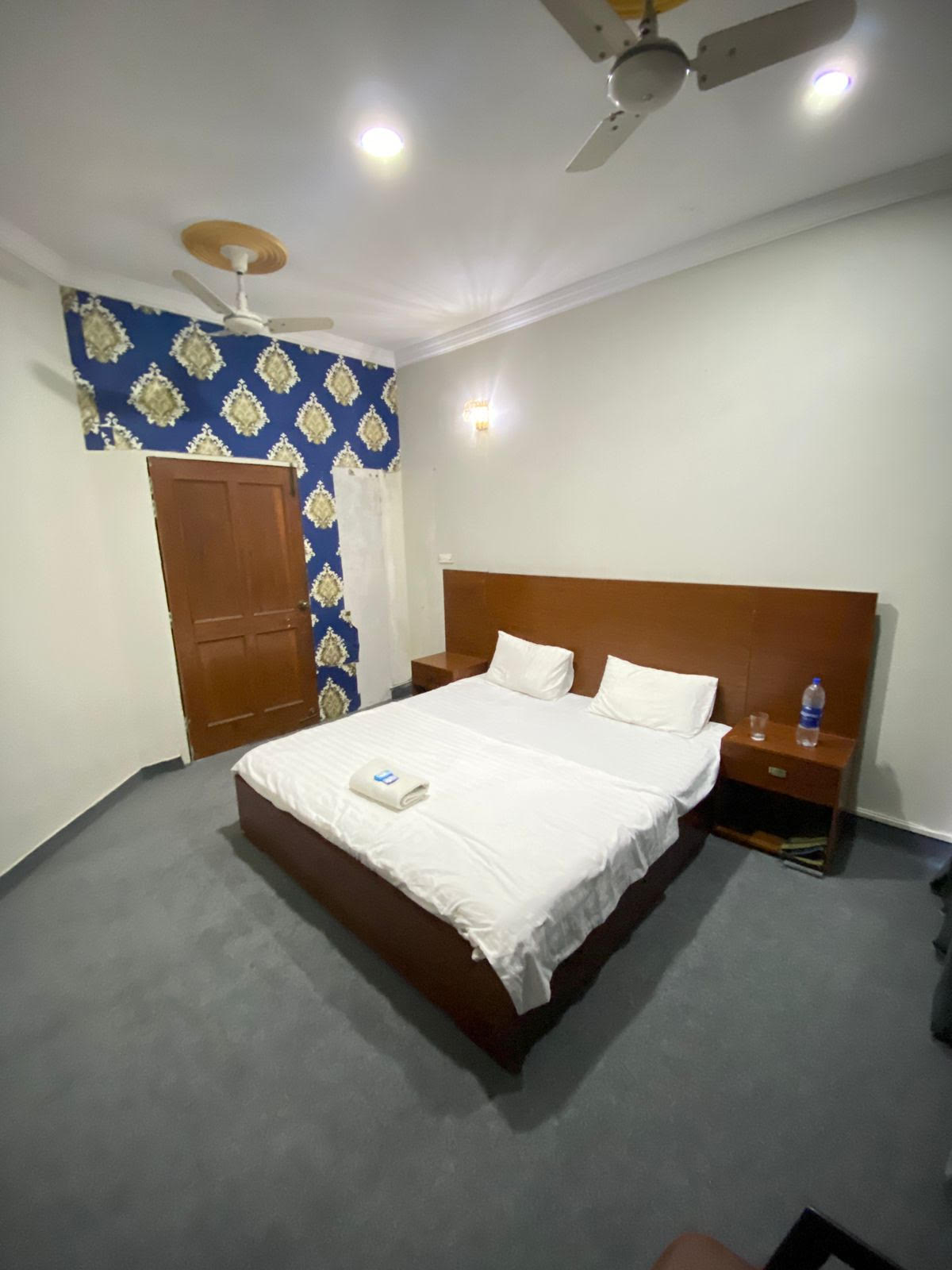 Durrani Lodges - Guest House G11 - coed hostel in Islamabad, Capital Territory