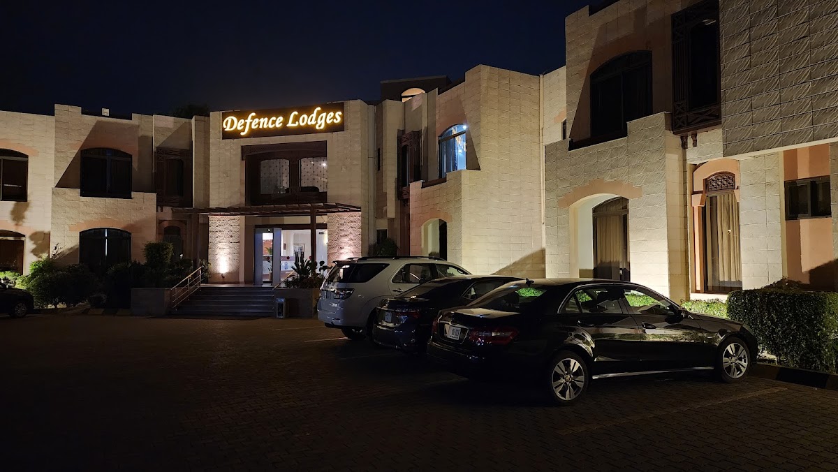 Defence Club Lodges - coed hostel in Lahore, Punjab