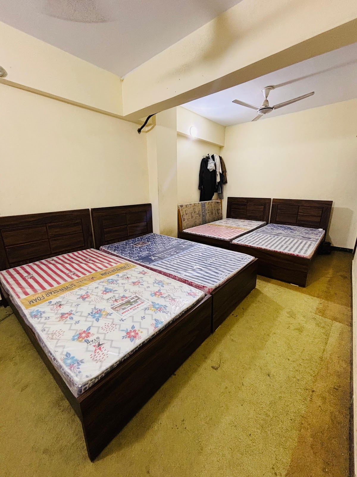 Karachi Boys hostel. - boys hostel in Karachi, Sindh