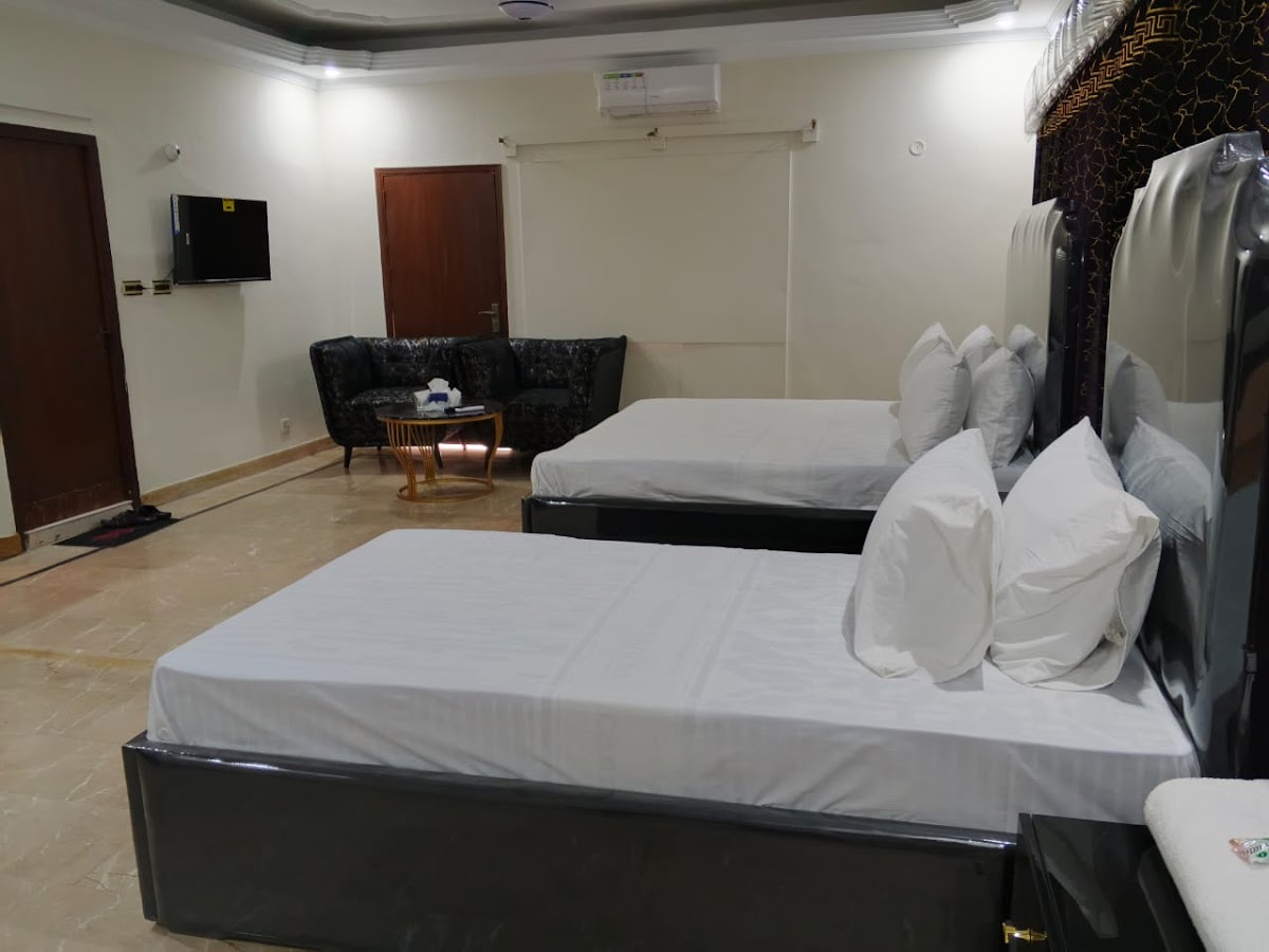 Hotel Moon River — photo 6