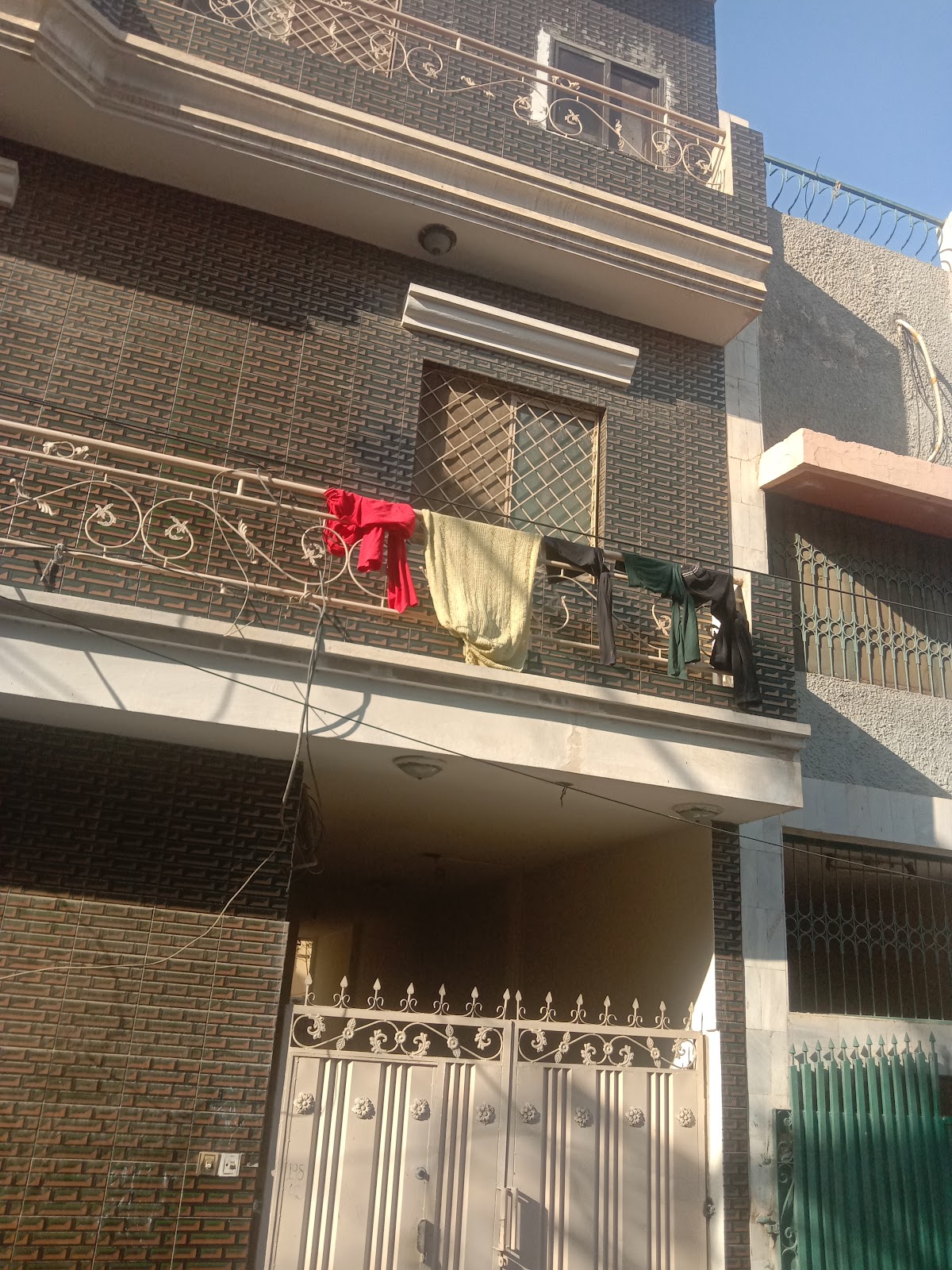 Noble Girls Hostel Gulberg Lahore