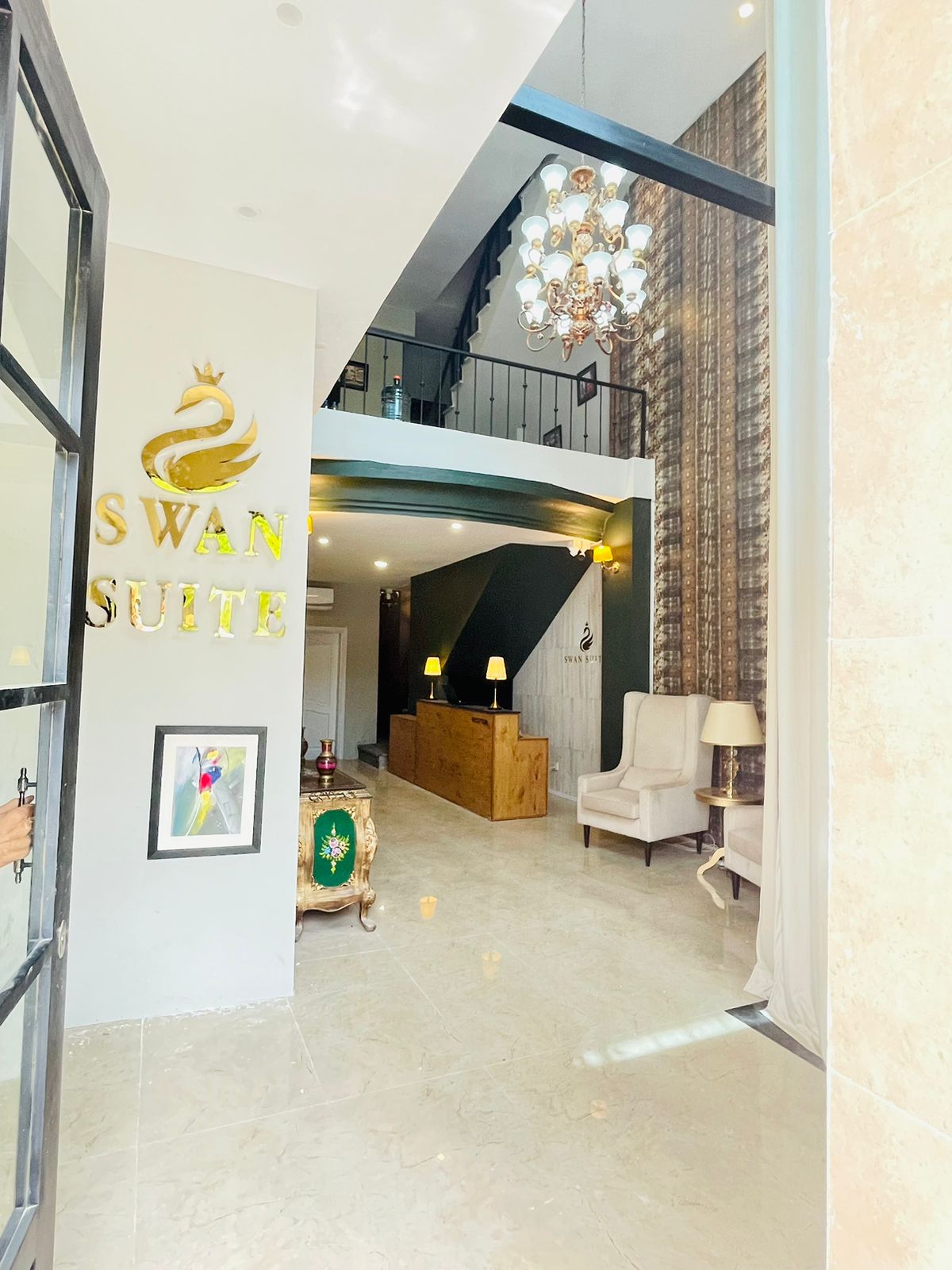Swan Suites — photo 10