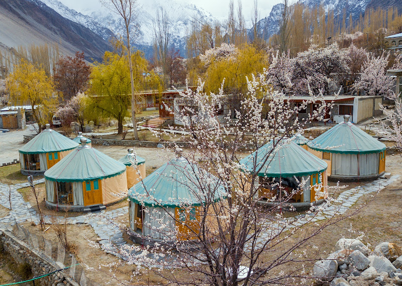 Roomy Yurts, Gulmit Hunza - boys hostel in Gulmit, Gilgit-Baltistan