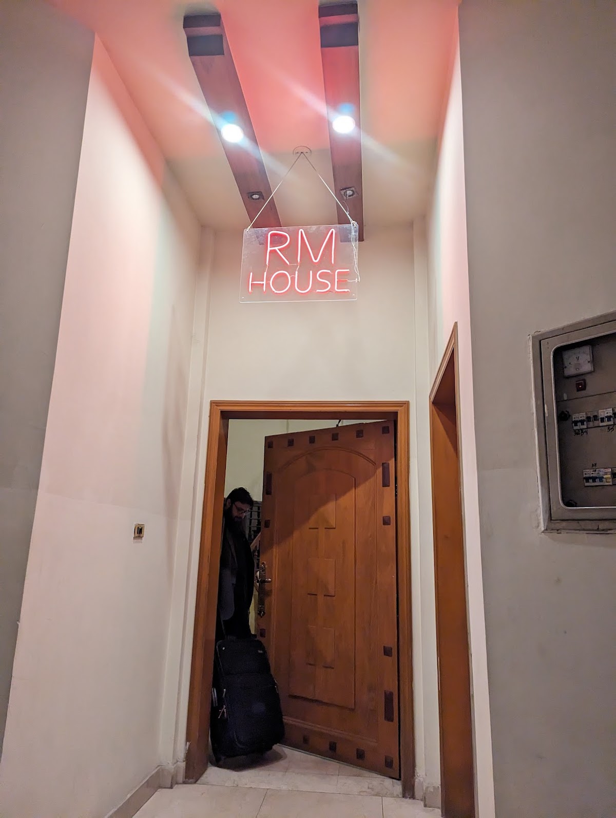 RM Guest House — photo 10