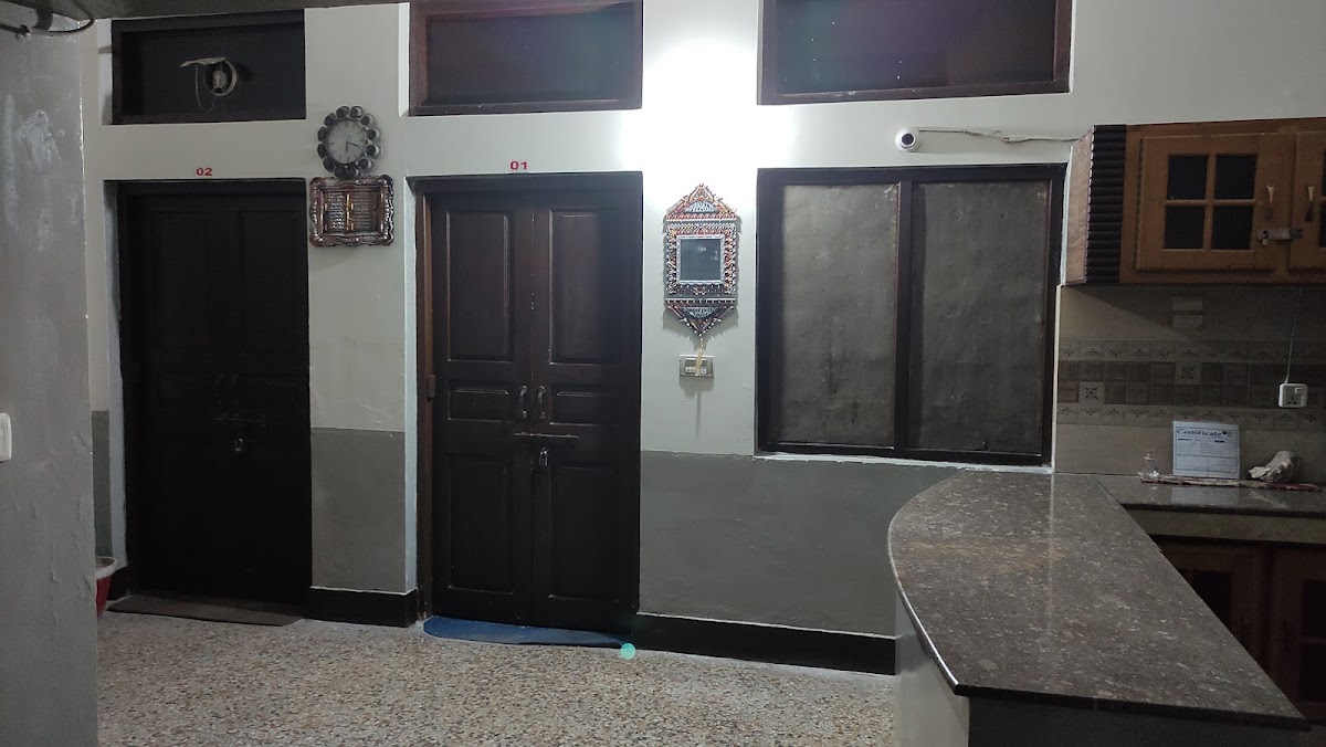 Mustafa Boys Hostel Saddar Kashmir road