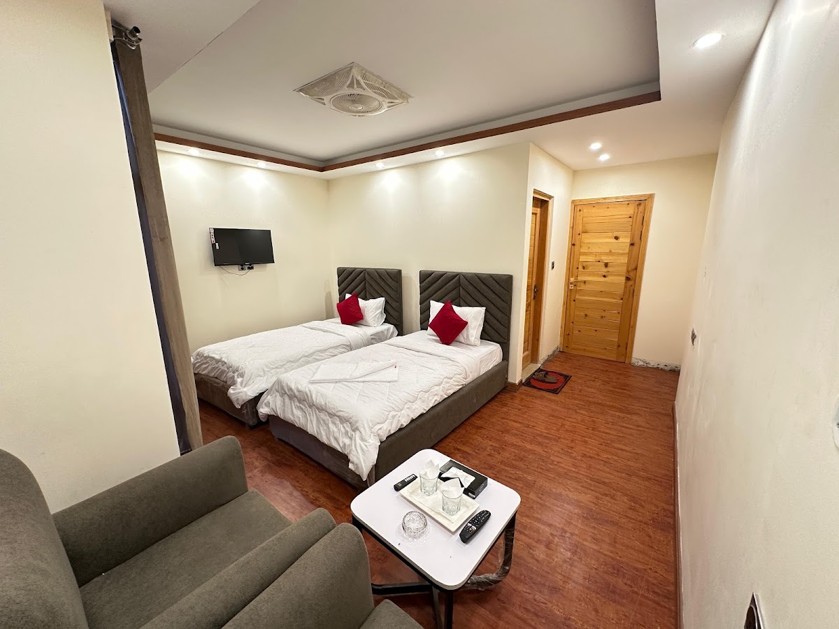 Decent Lodge Islamabad - coed hostel in Islamabad, Capital Territory