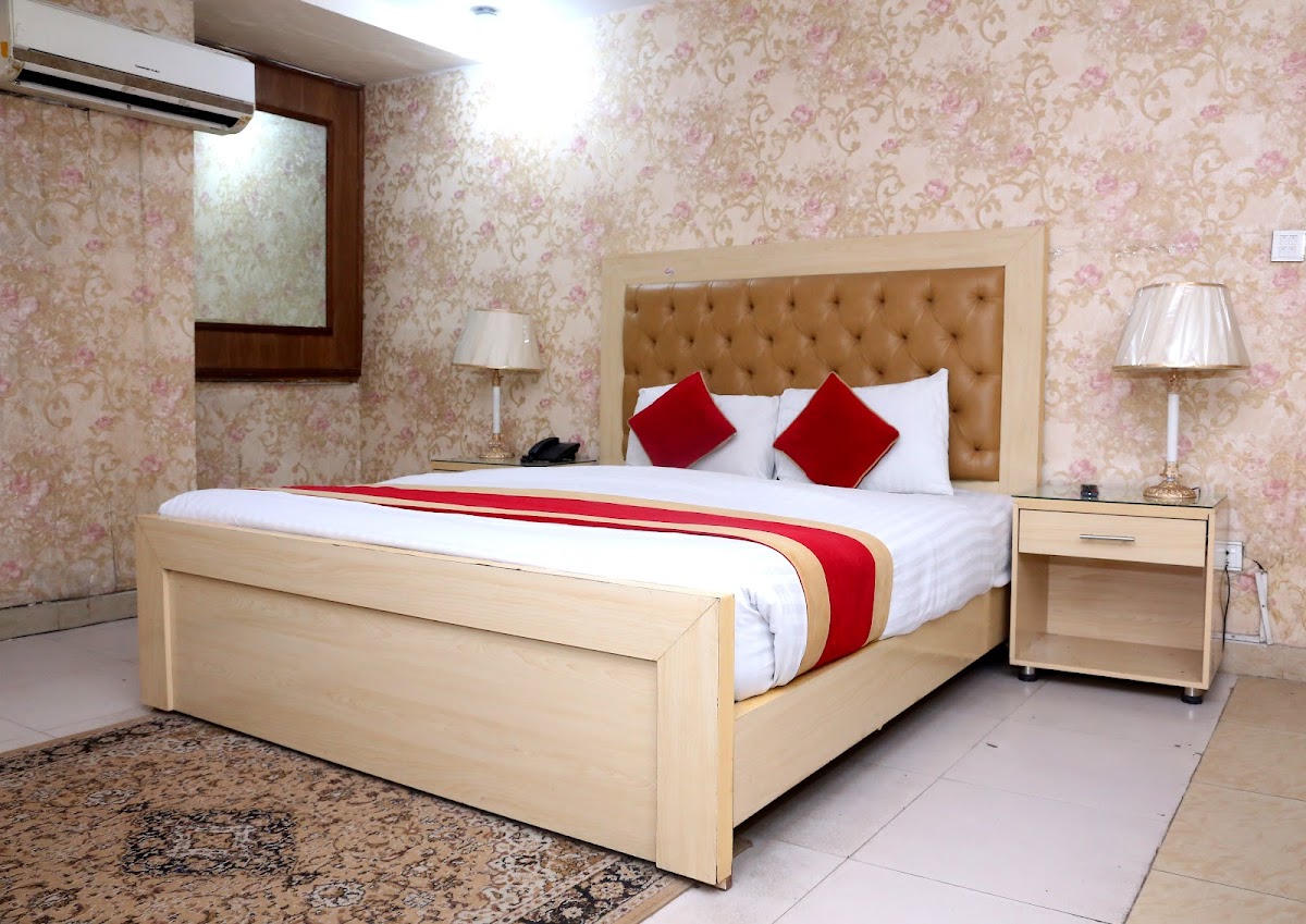 Premier Inn Davis Road Lahore
