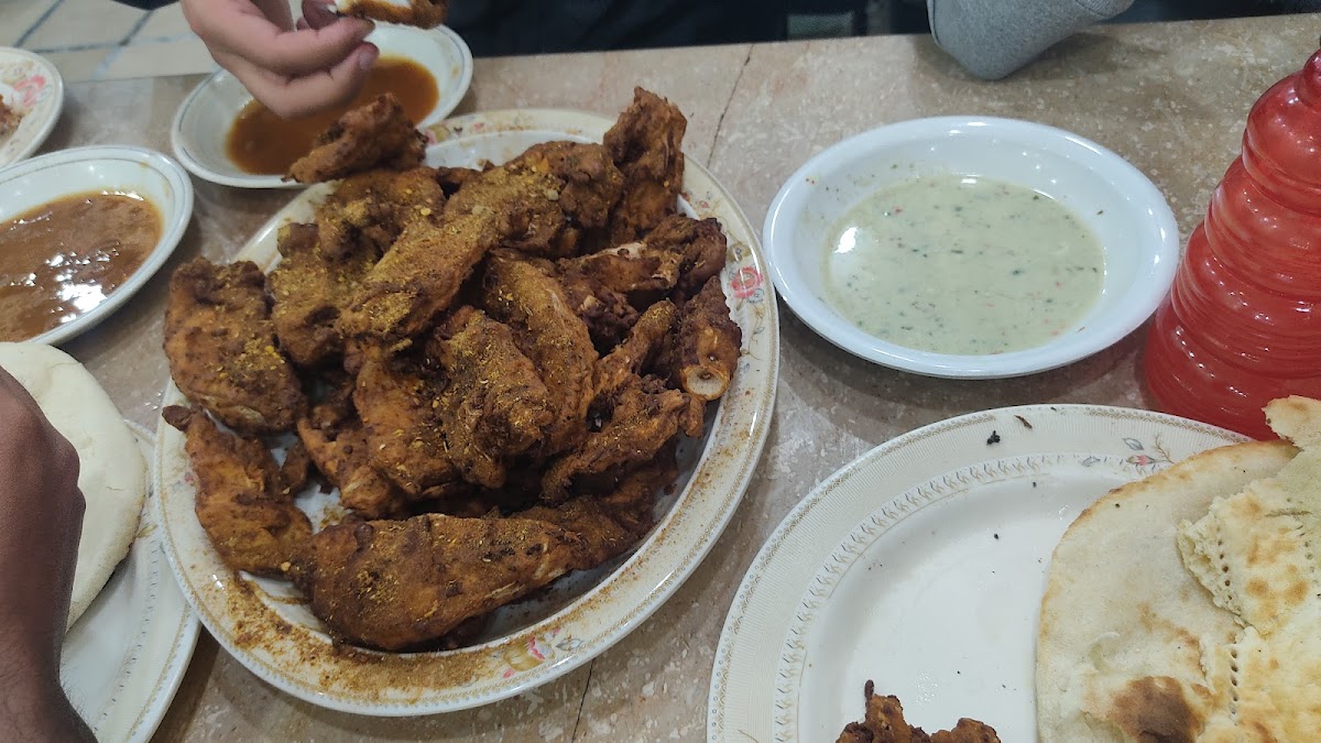Al-Azam Hotel & Restaurant — photo 10