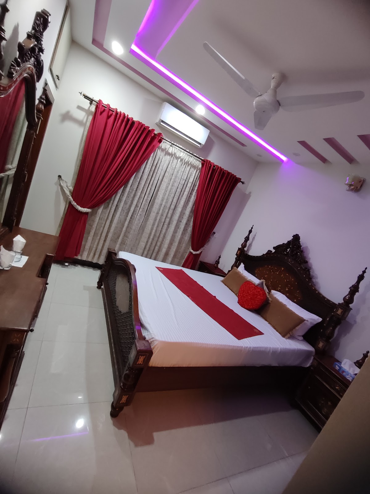 Park IN Residency - coed hostel in Islamabad, Capital Territory