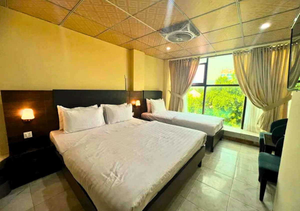 Hotel Crown Palace F7 Markaz — photo 8