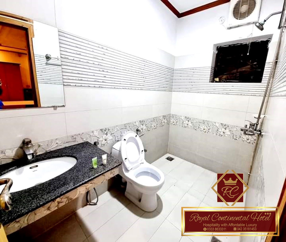 Royal Continental Hotel — photo 6