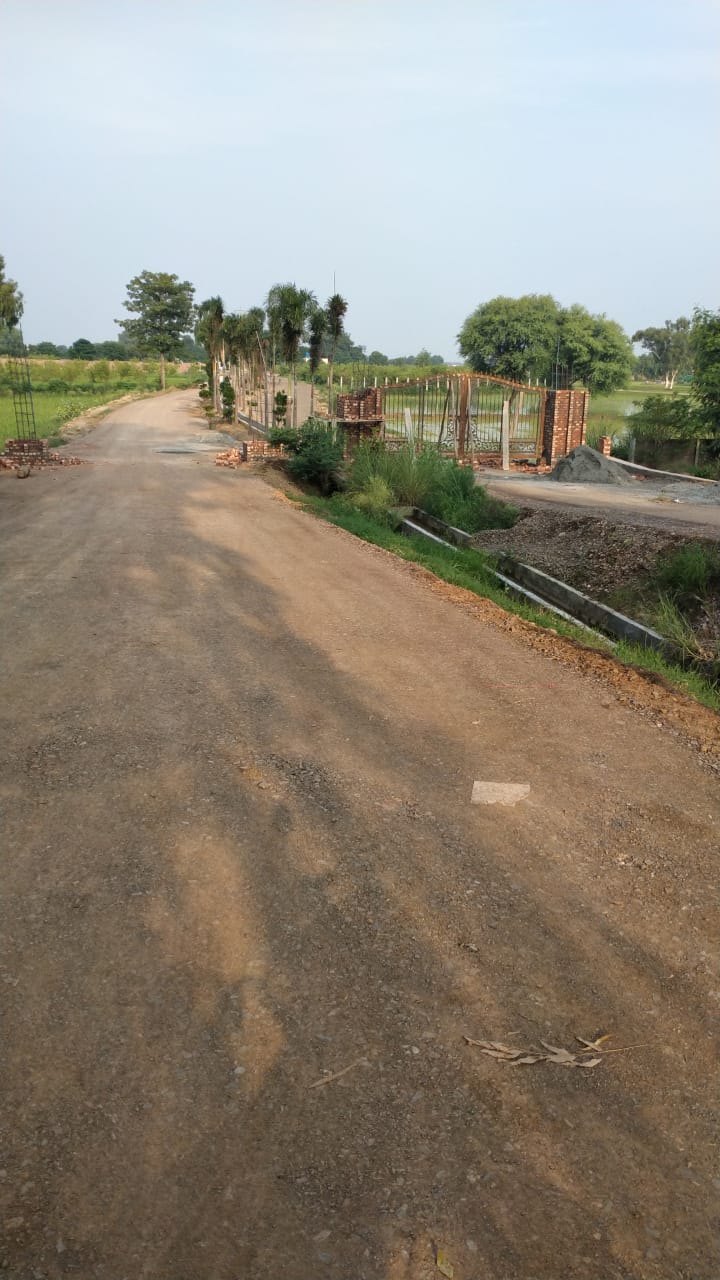 Farm House Land - coed hostel in Lahore, Punjab