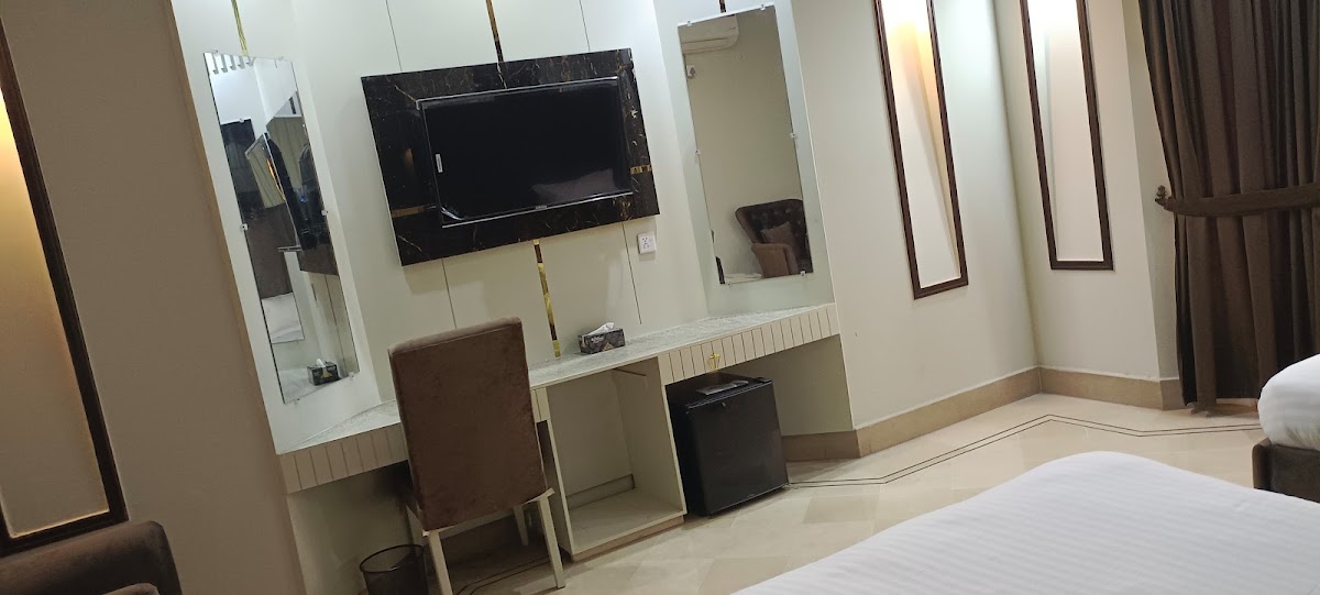 Signature Inn Islamabad F7 — photo 8