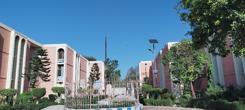 New Hostel Block B (University of Peshawar). - boys hostel in Peshawar, Khyber Pakhtunkhwa
