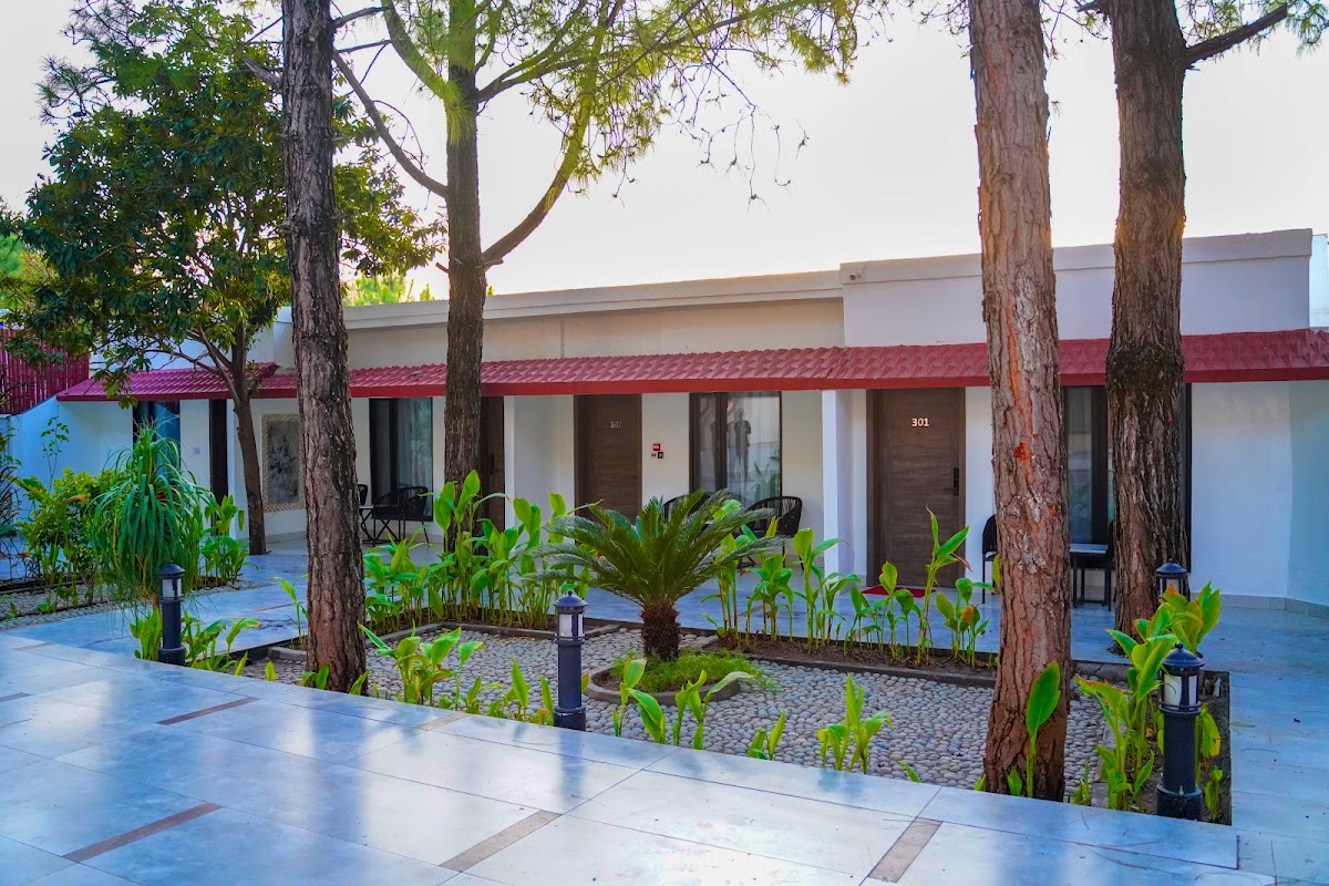 IFQ Hotel & Resort Islamabad — photo 8