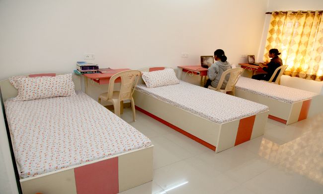 Girls Hostel Safety in Pakistan: The Practical Guide (What to Verify, Ask, and Never Assume)