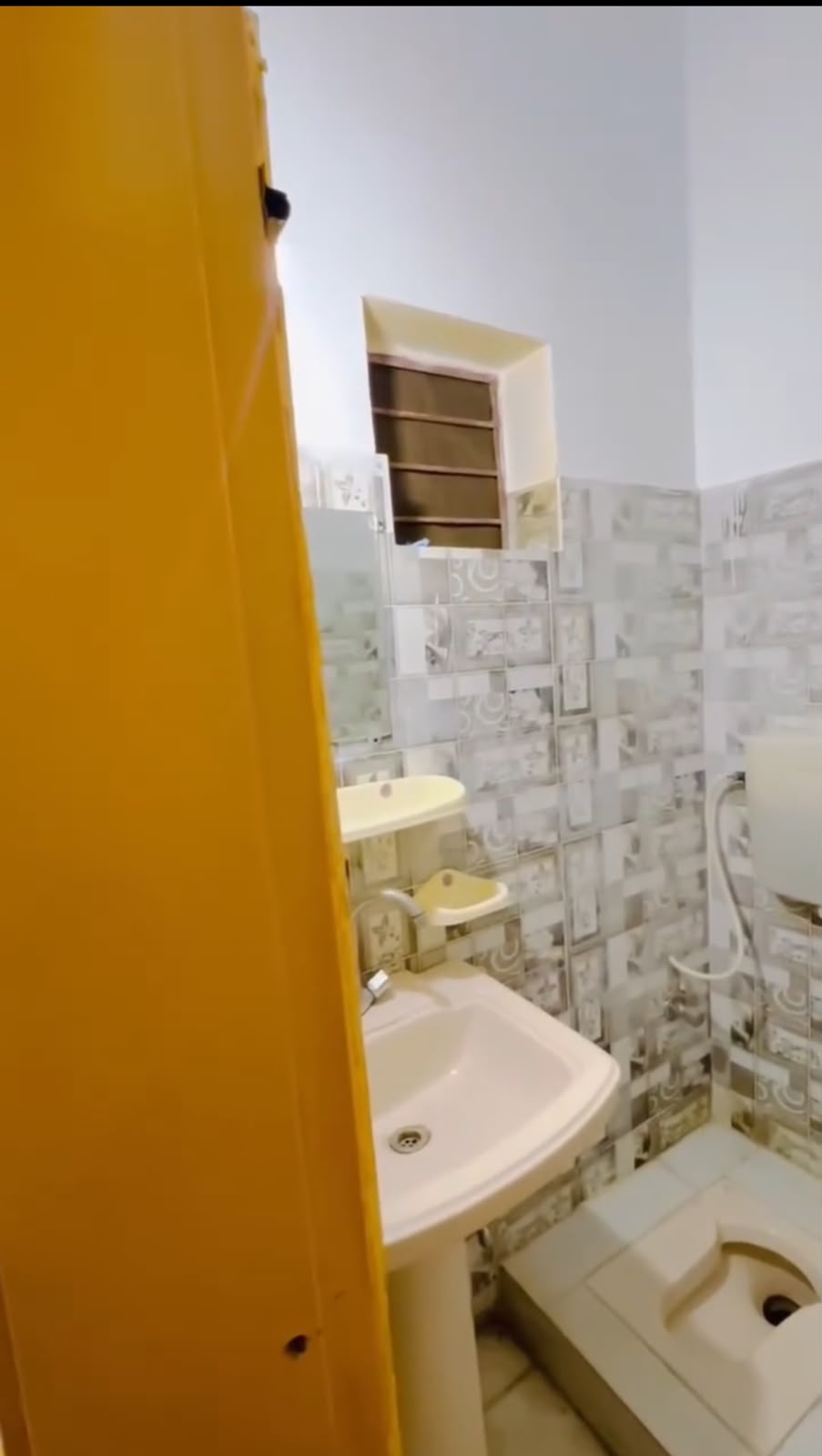 Centennial Boys Hostel — photo 12
