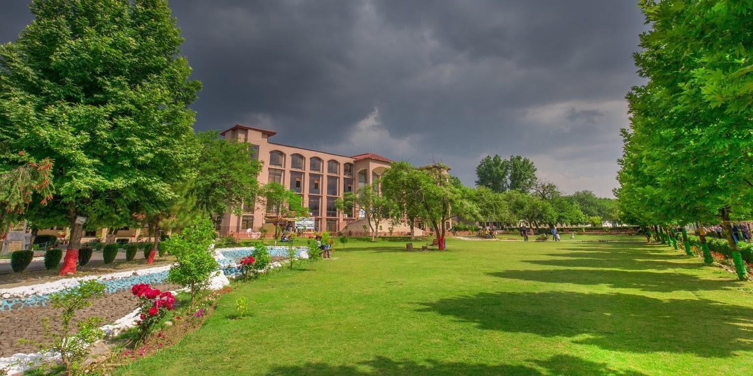 Hostels Near COMSATS: The Multi-Campus Guide (Abbottabad, Islamabad, Lahore, Wah & Attock)