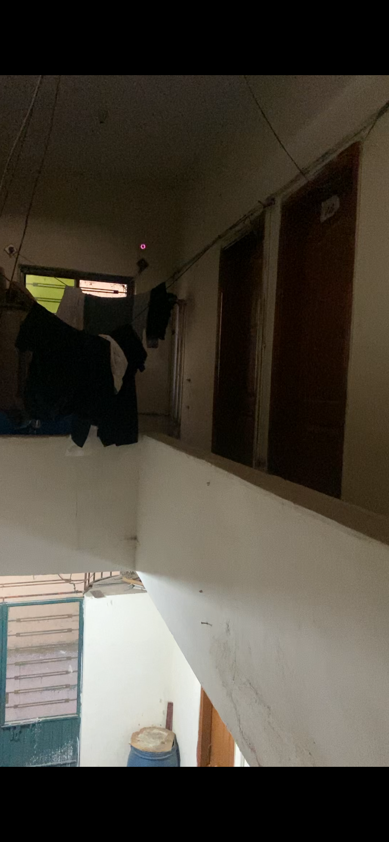 3 seater room