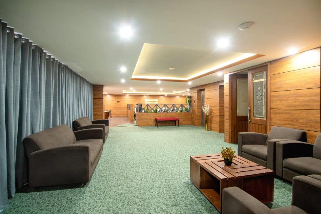 Hotels in Lahore With Per-Day Prices (2026): From Sasta Rooms to Avari